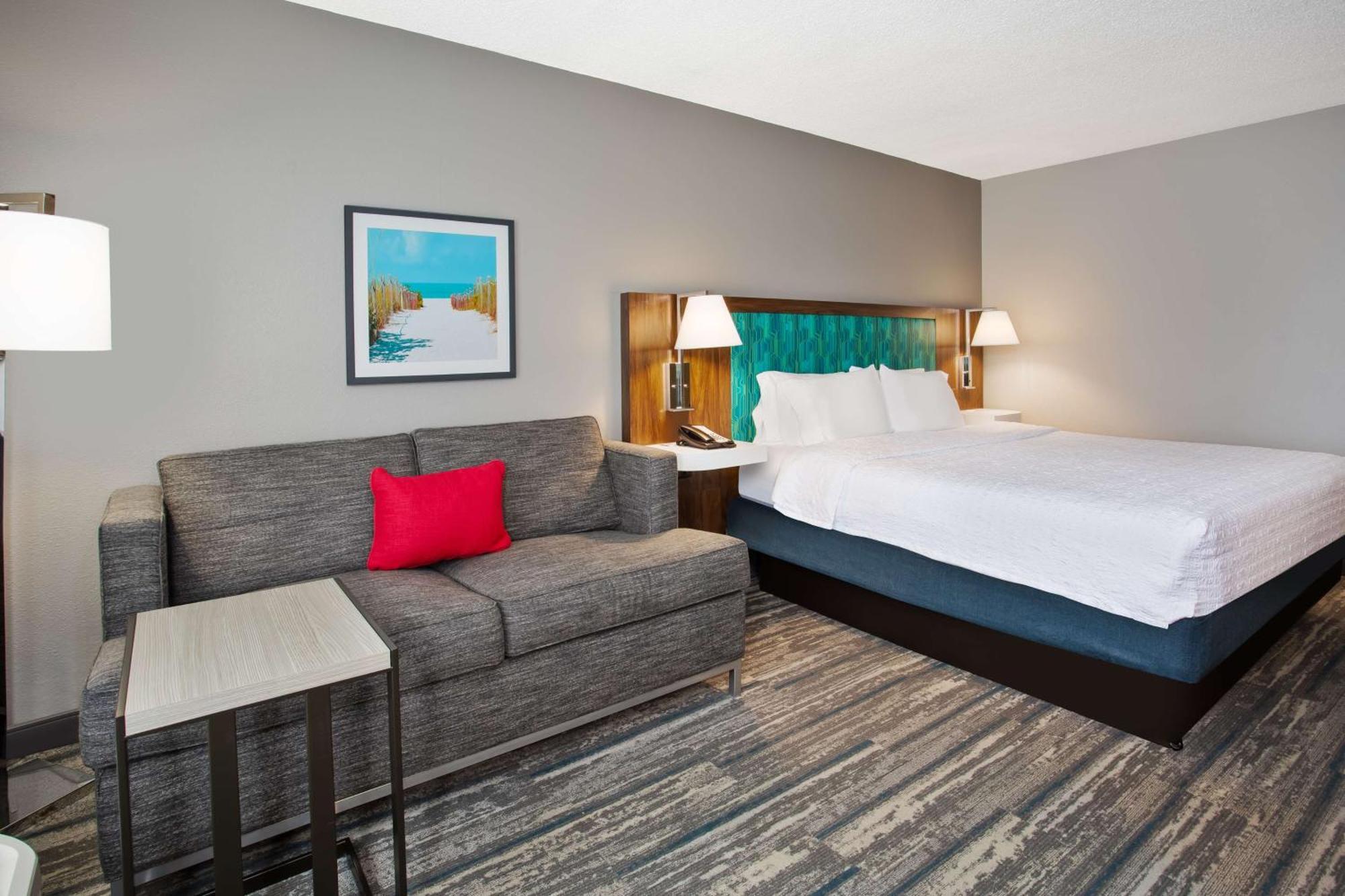 Hotel Hampton & / Myers 3*