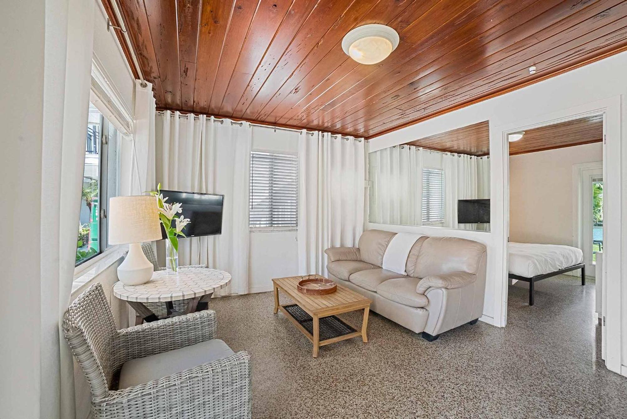 Casey Key - Gulf Shores Resort Nokomis