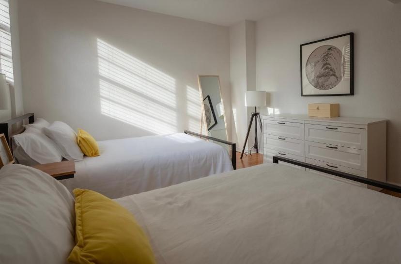 Aparthotel Tides 2*