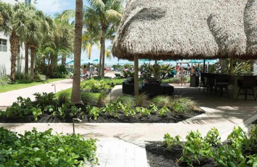 Aparthotel Tides 2*