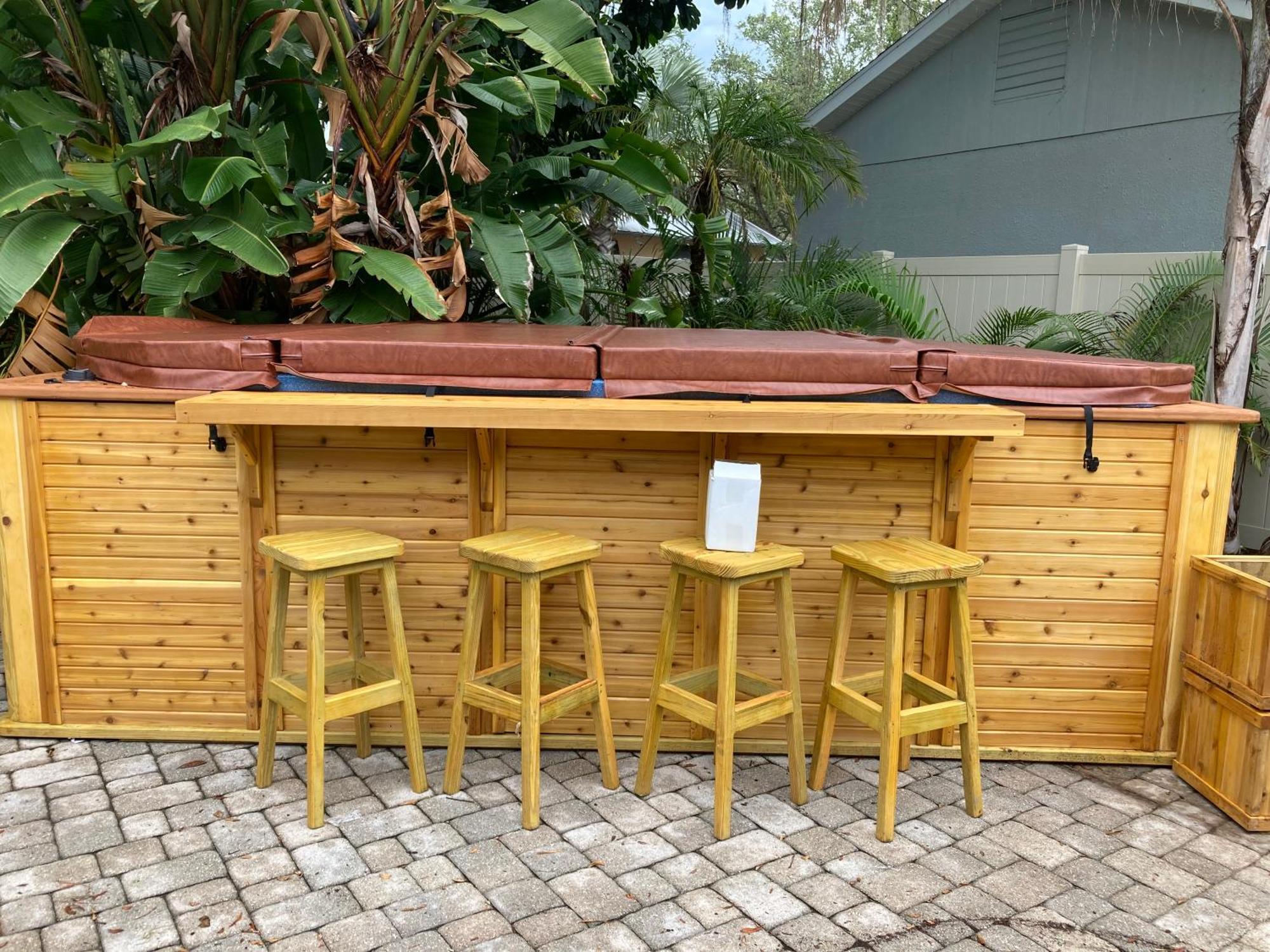 3gulls Ozona-boutique Hotel-steps From Restaurants & Brewery-swimspa Pool-pet Friendly