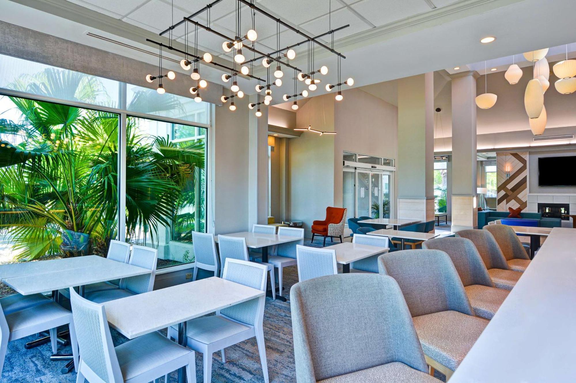 Hilton Garden Jacksonville Hotel