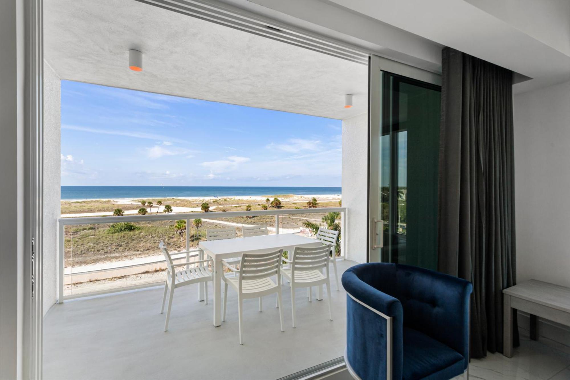 Hotel Ocean Club Treasure Island 4*