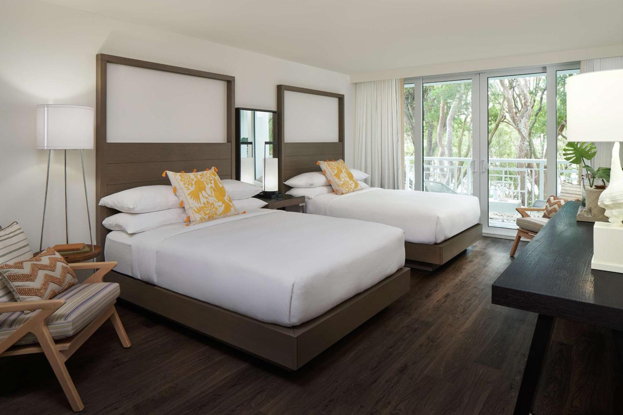 Resort Baker's Cay Key Largo, Curio Collection By Hilton