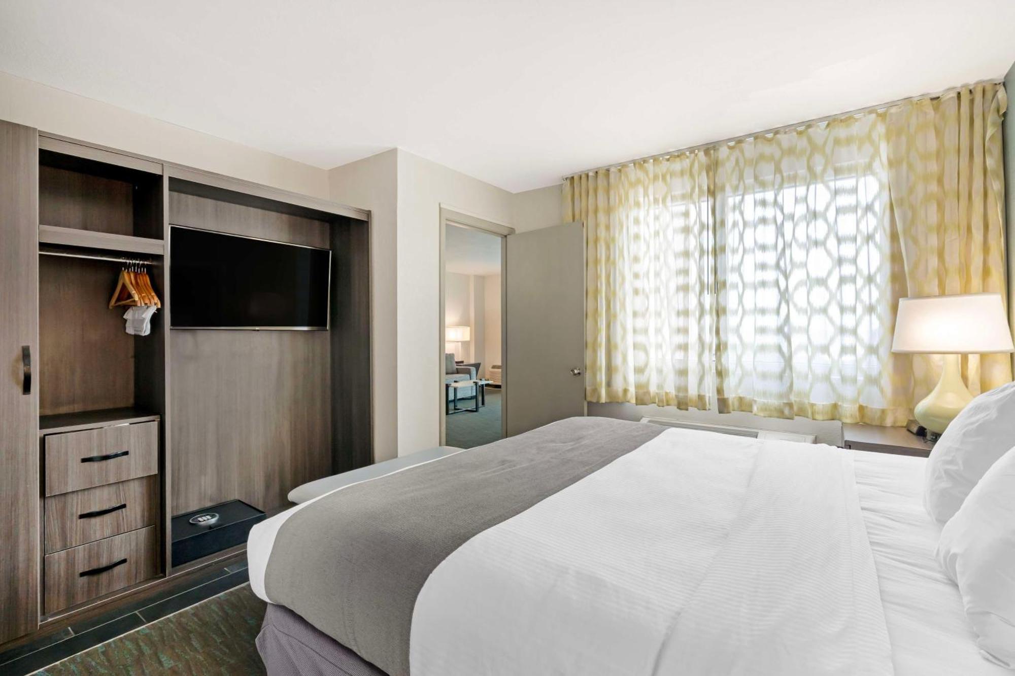 Western Daytona Seabreeze Hotel