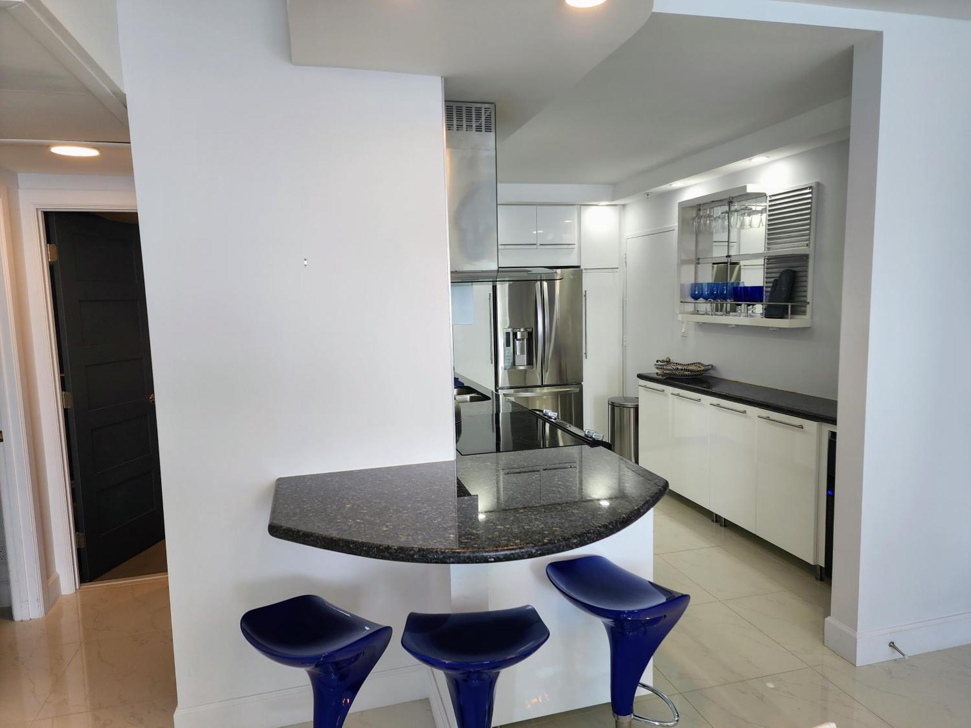 Apartment Tides Ocean Retreat By Cielo Hollywood