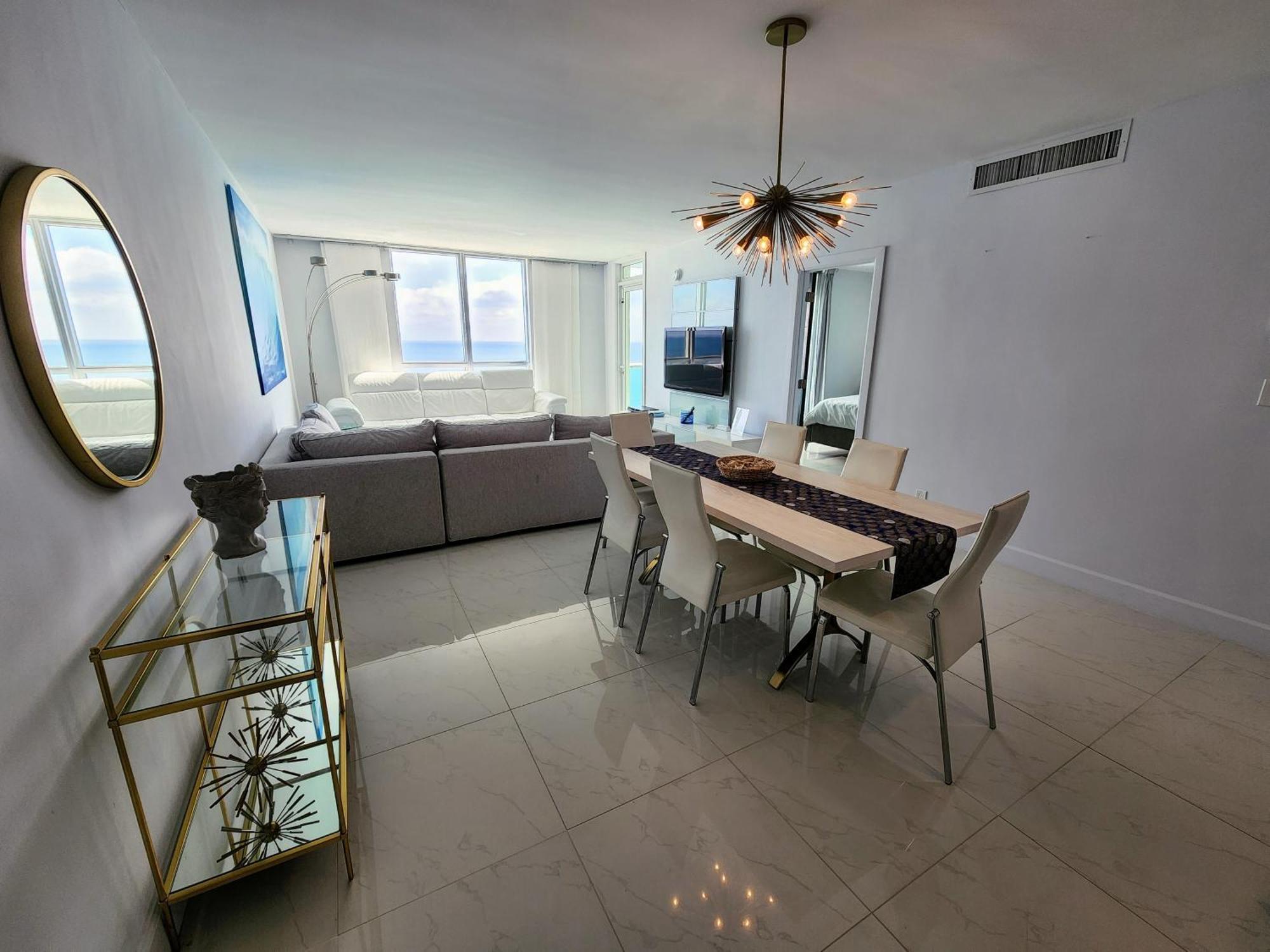 Apartment Tides Ocean Retreat By Cielo Hollywood