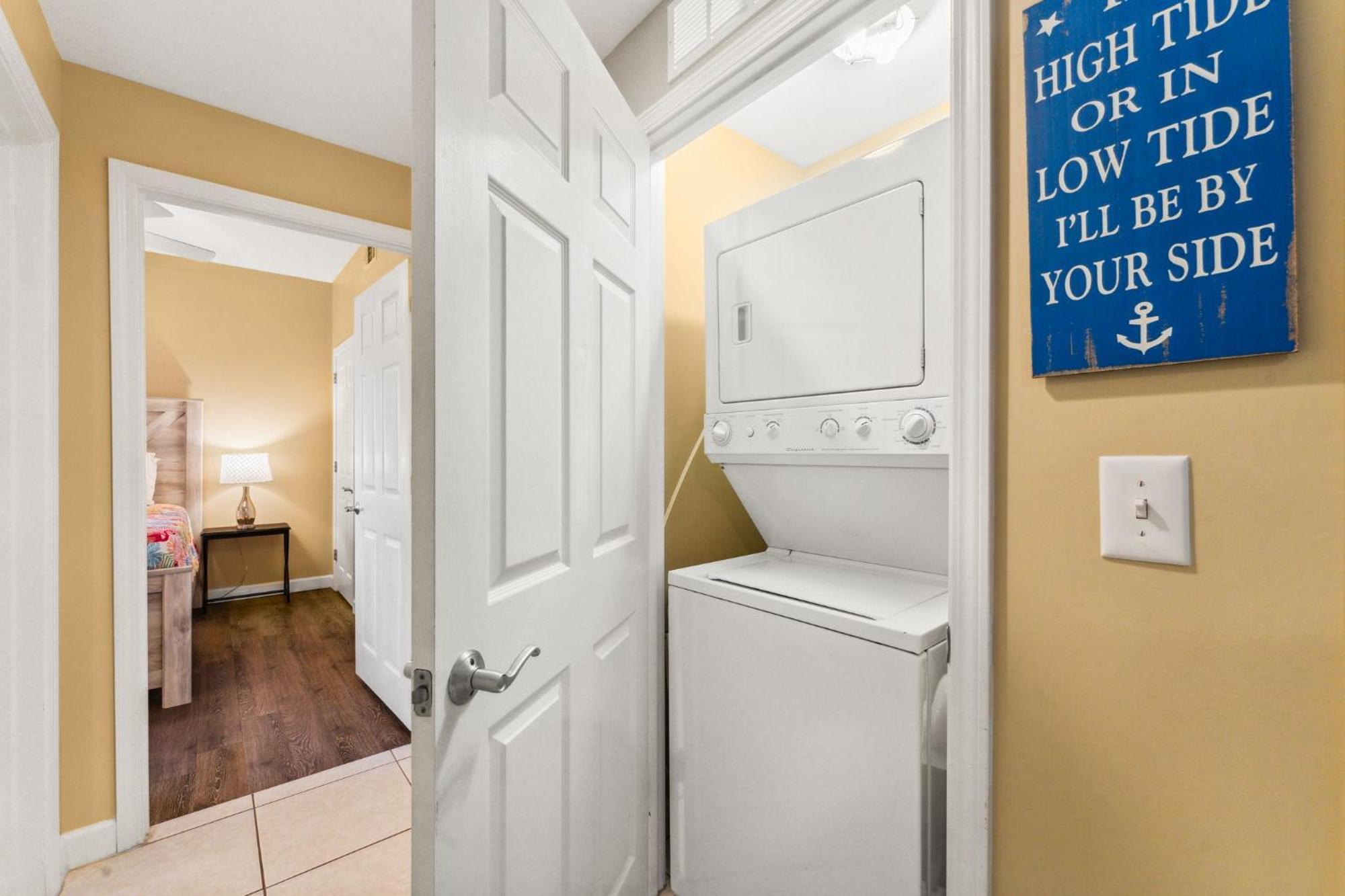 Splash 802w Apartment