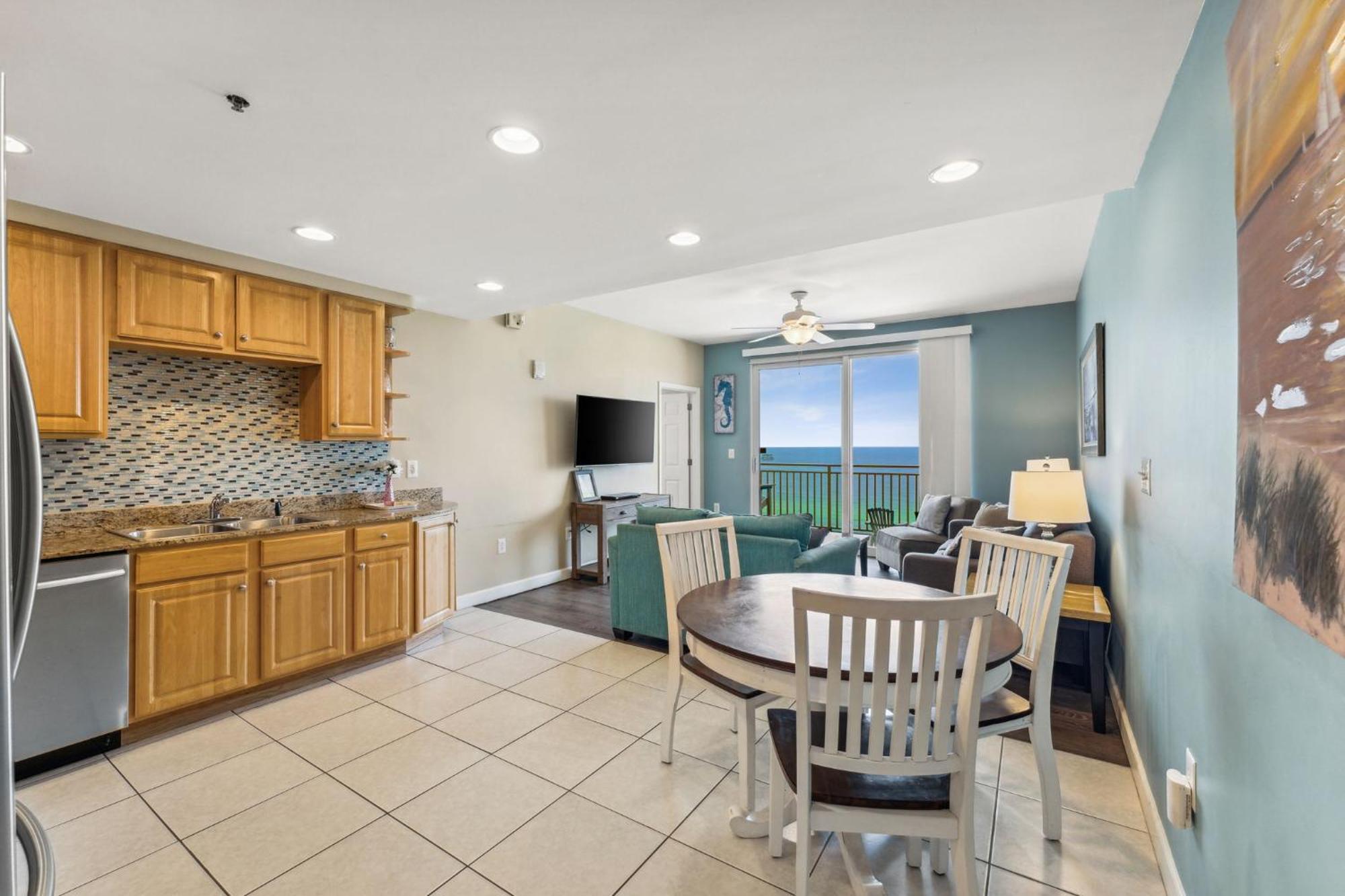 Apartment Splash 802w