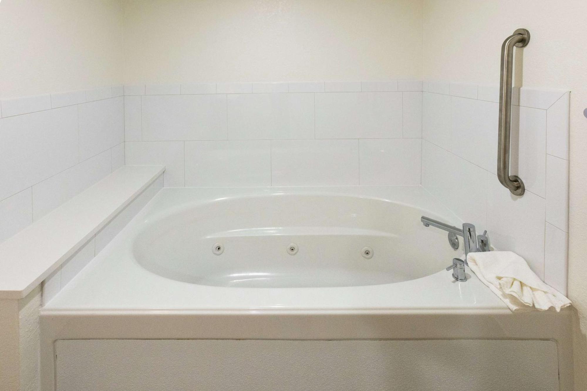 Hampton Saint Augustine Hotel 3*
