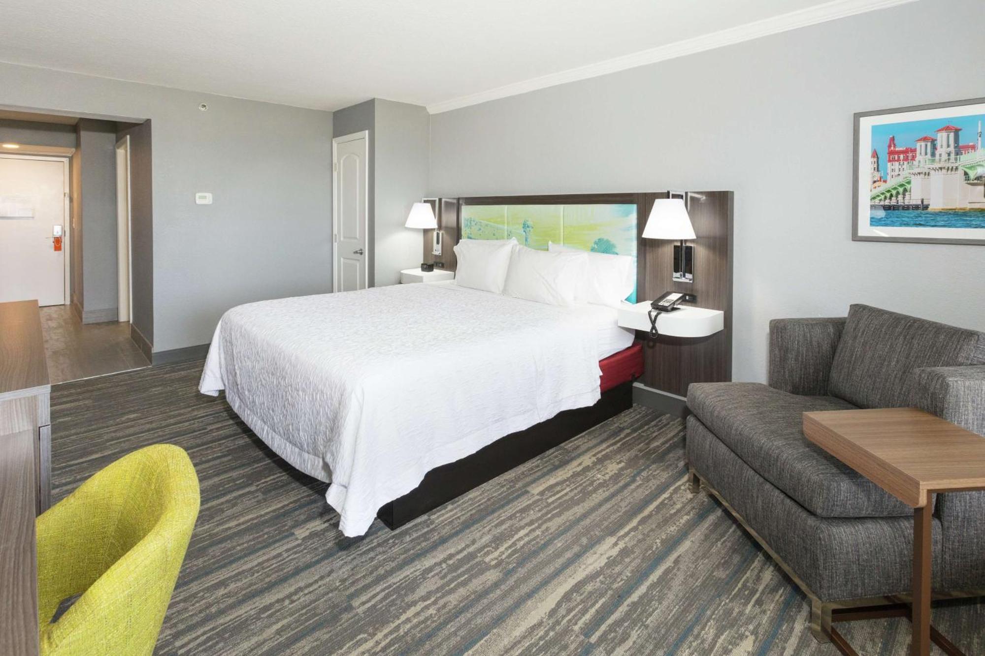 Hampton Saint Augustine 3*