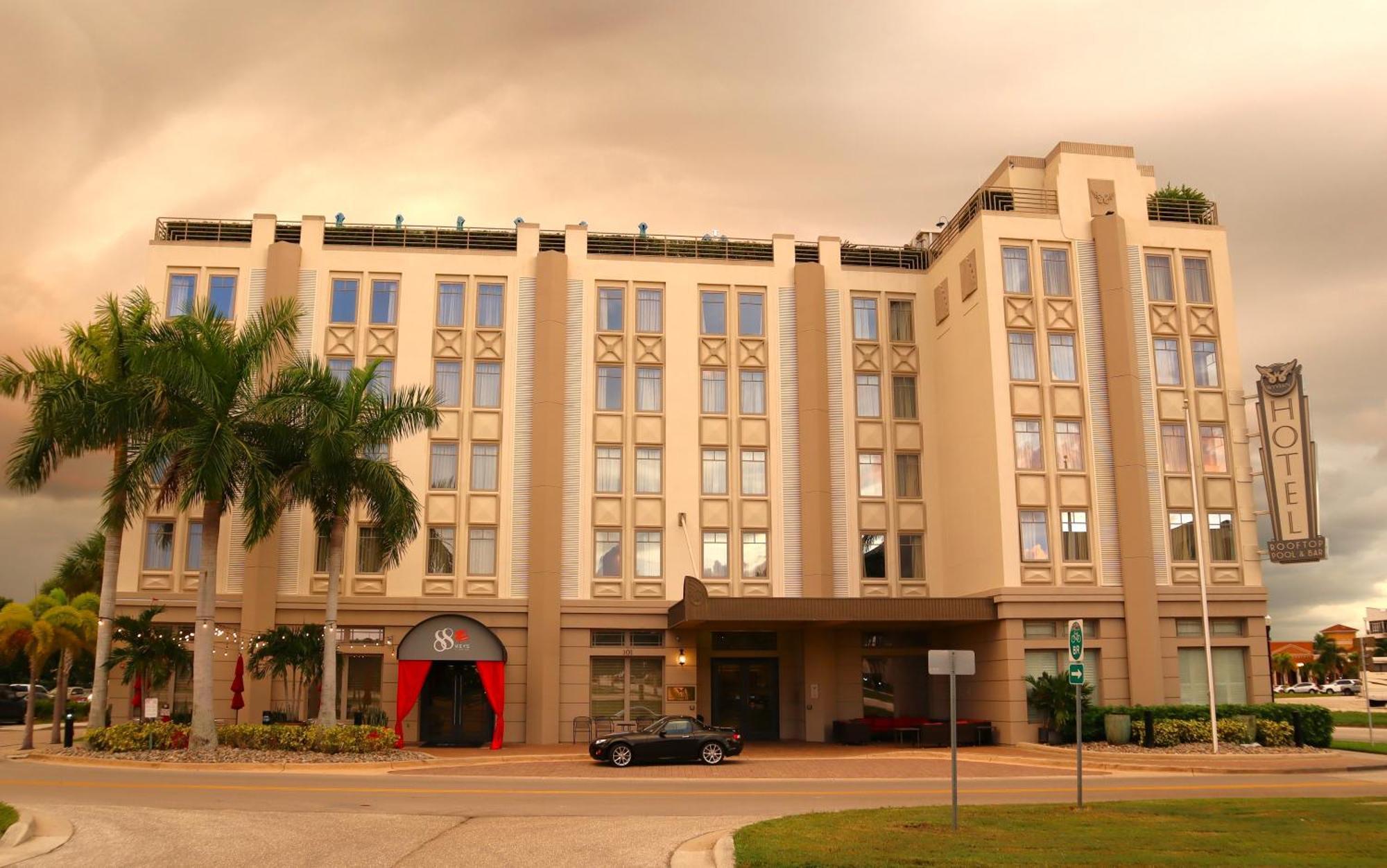 Wyvern Hotel, Ascend Collection Punta Gorda