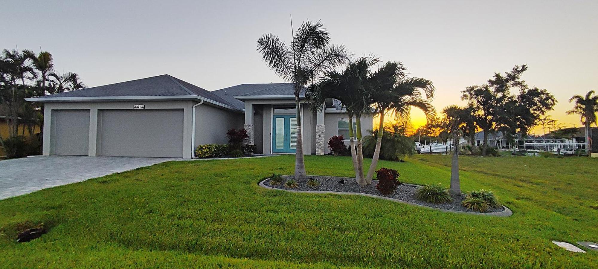 Dandelion Villa Cape Coral