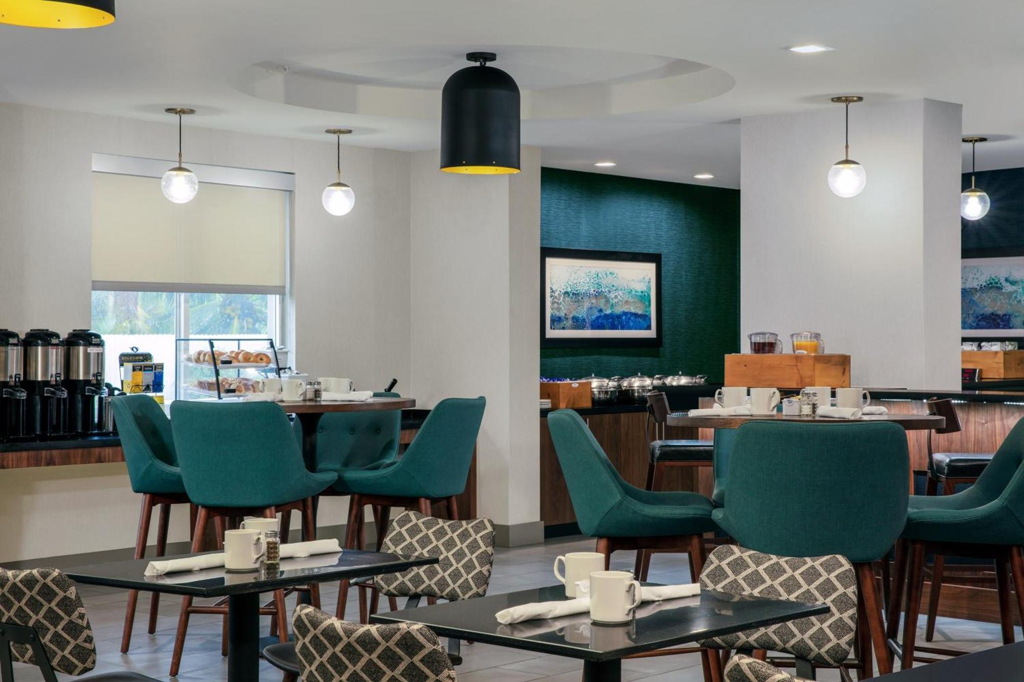 Four Points By Sheraton Lauderdale Airport - Dania Hotel 3*