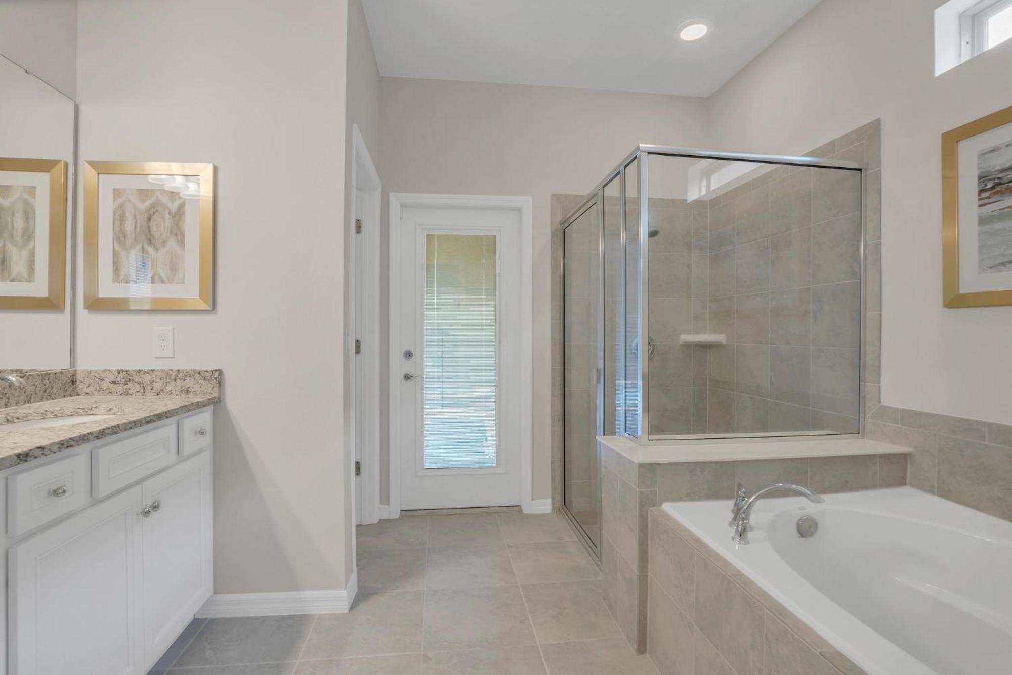 Bsv8856 - 10 Bed 6 Bath In Windsor At Westside With Free Pool Heat Holiday home