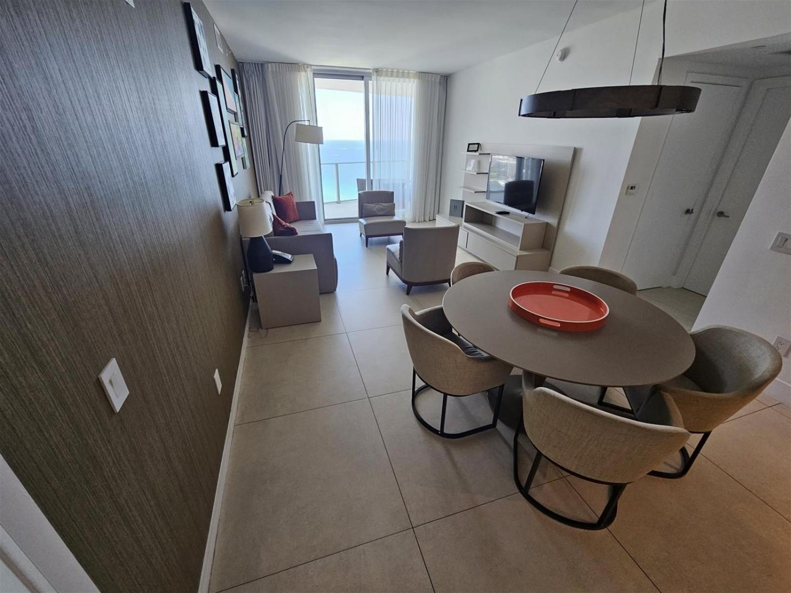 Lyfe-3308 Holiday home Hollywood