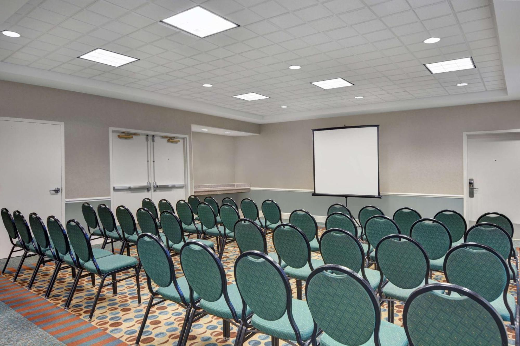 Hilton Garden Jtb/deerwood Park Hotel 3*