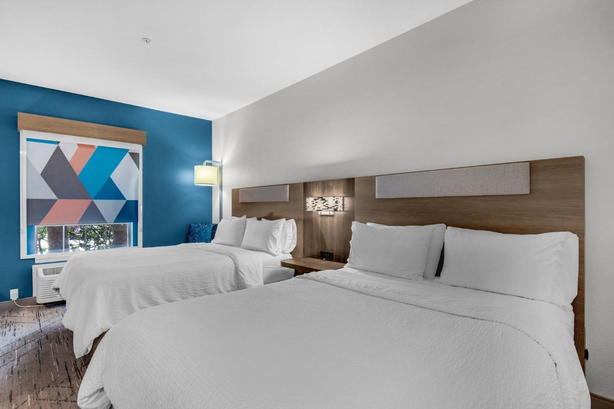 Express E - Commons Mall Area By Ihg
