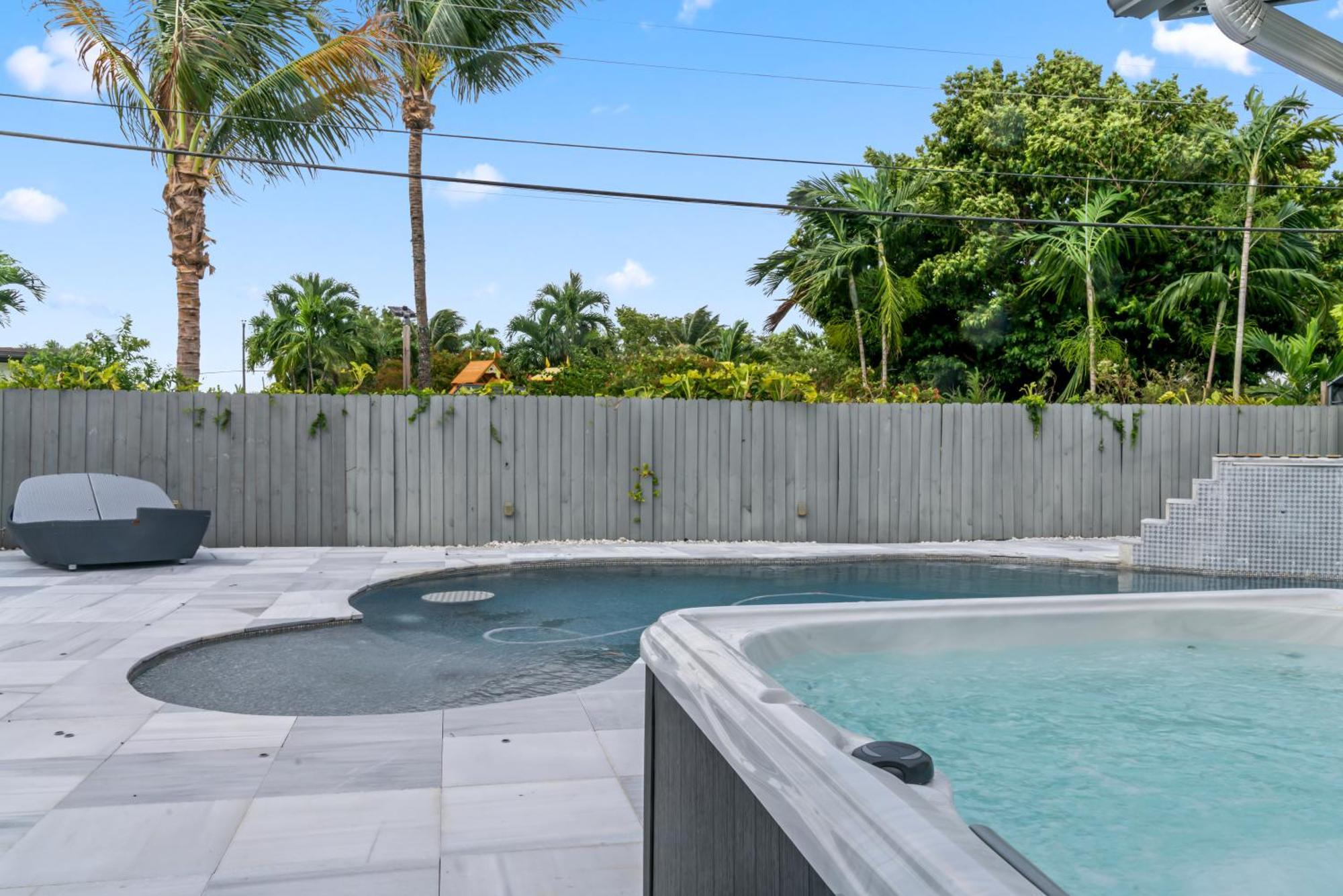 Holiday home Miami House With Hot Pool-spa & Pool Table L48 *