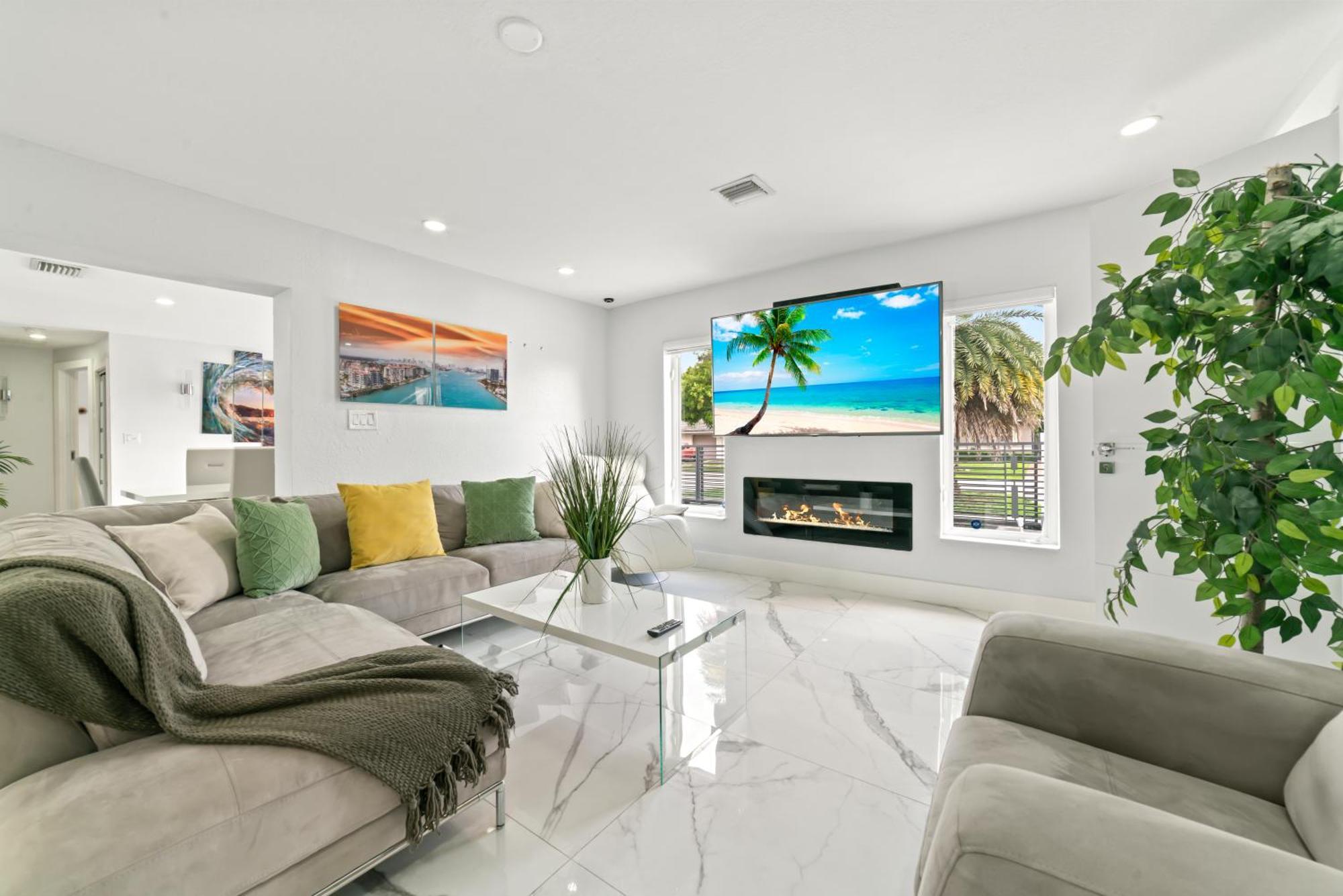 Miami House With Hot Pool-spa & Pool Table L48 Holiday home
