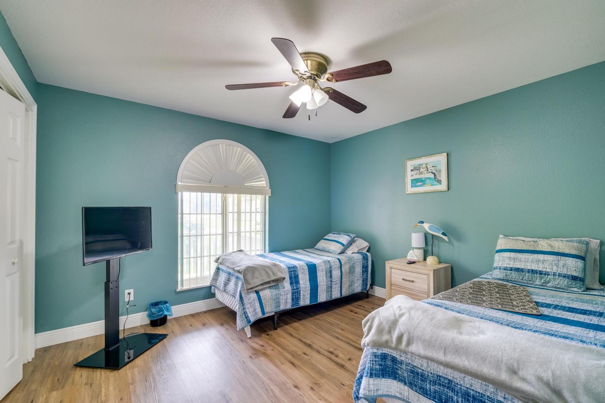 Pet-friendly Ocala Escape With Private Pool And Yard!
