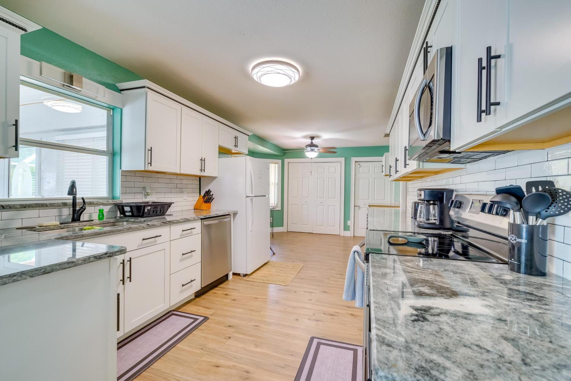 Pet-friendly Ocala Escape With Private Pool And Yard! * Marion Oaks
