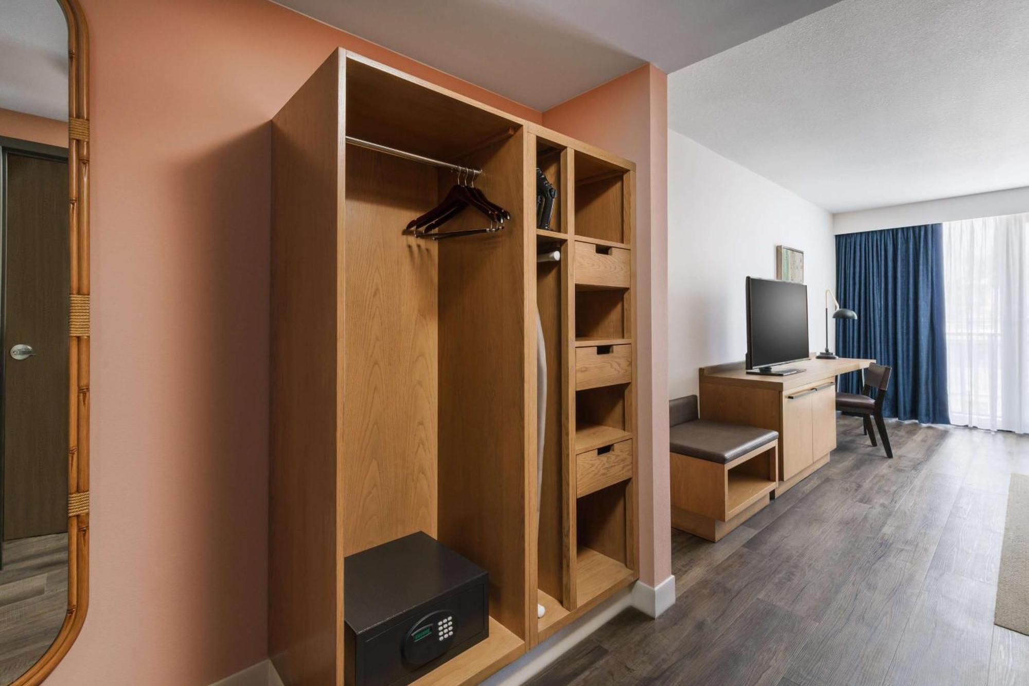 Hilton Garden St. Pete Beach, Fl 3* St. Pete Beach