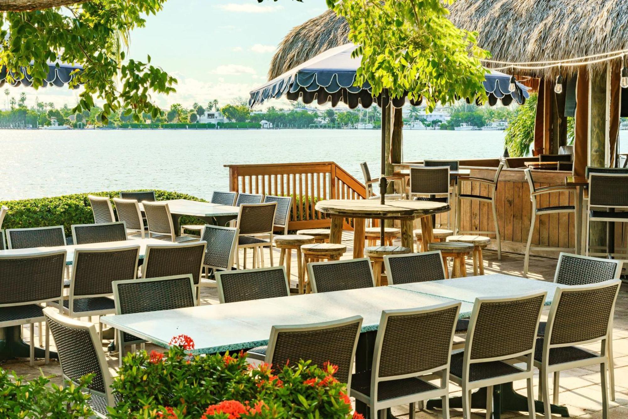 Fairfield By Marriott & Florida Keys 3* Marathon