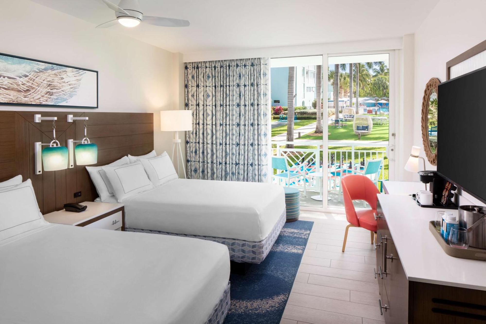 The Reach Key West, Curio Collection By Hilton Resort 4*