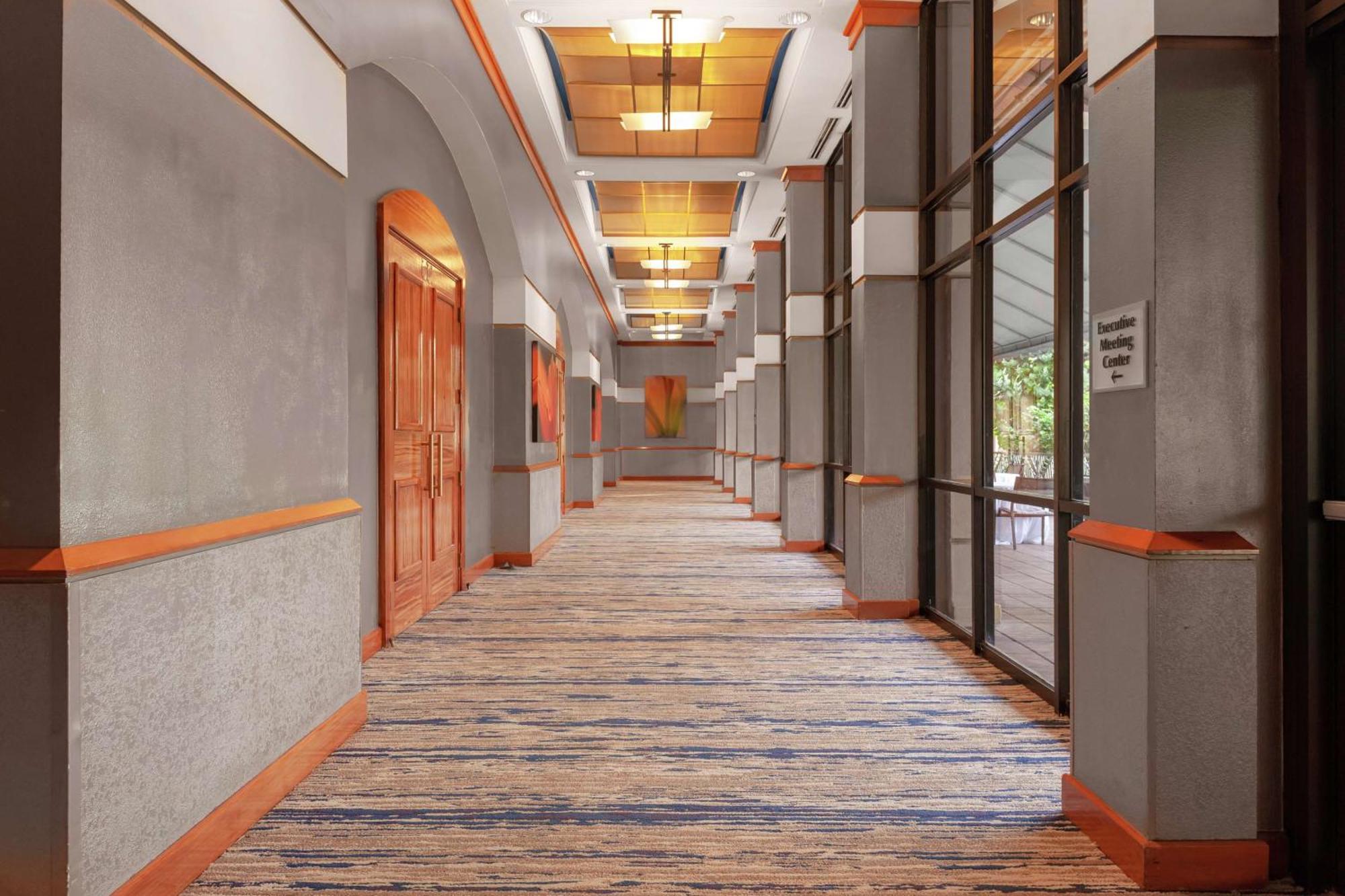 Doubletree By Hilton Palm Gardens 4*