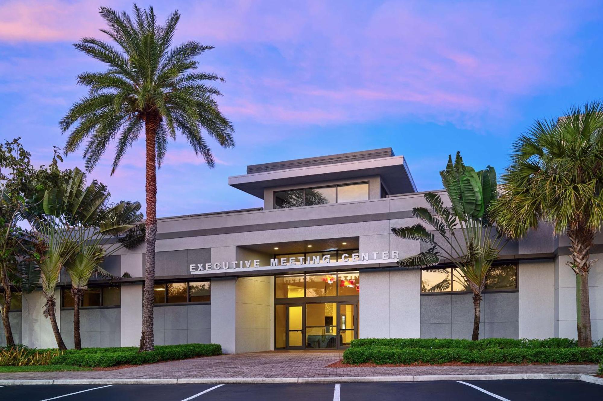 Hotel Doubletree By Hilton Palm Gardens Palm Beach Gardens