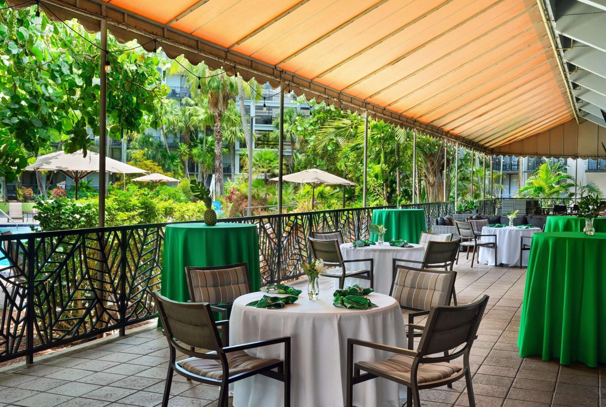 Hotel Doubletree By Hilton Palm Gardens 4*
