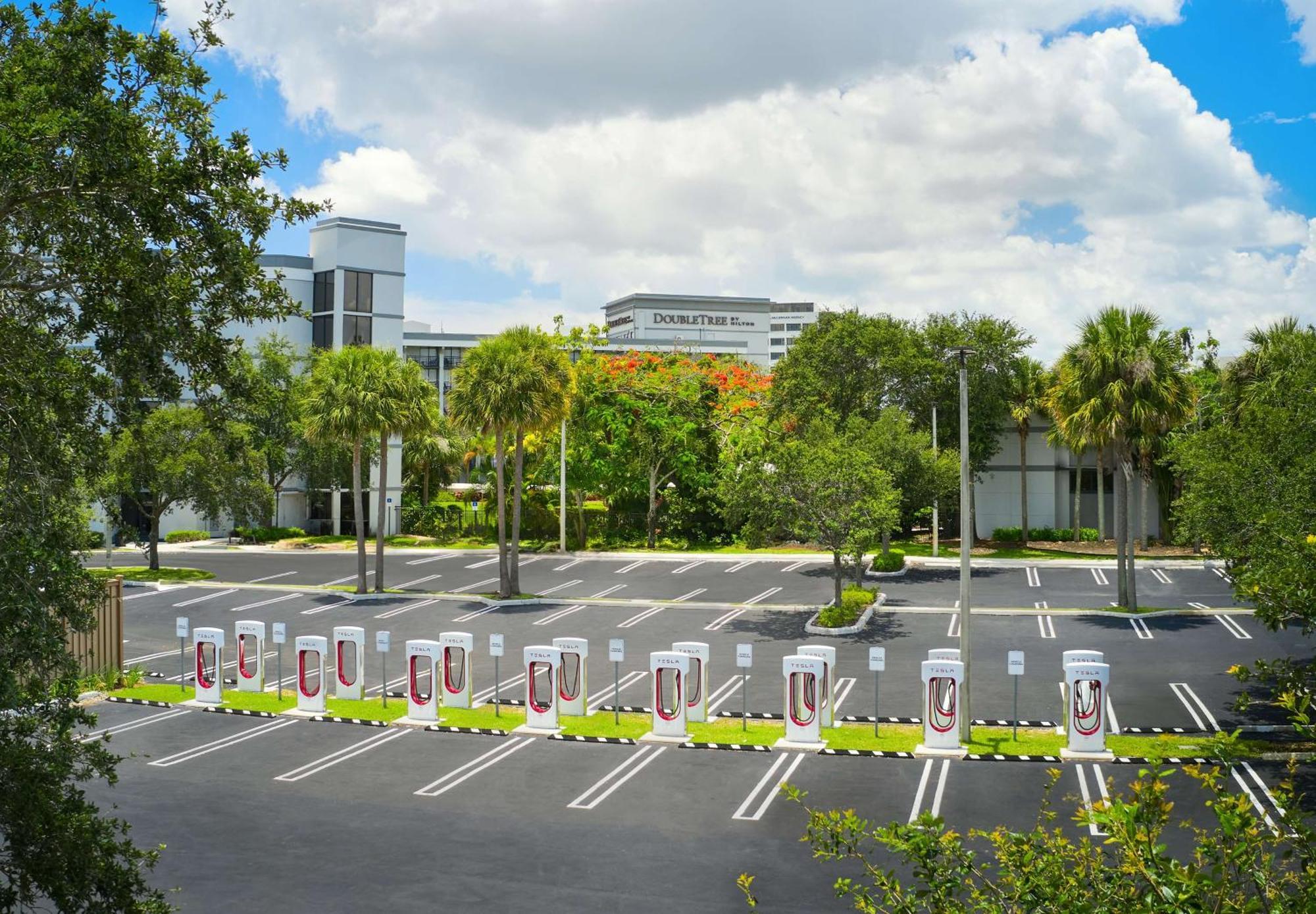 Doubletree By Hilton Palm Gardens
