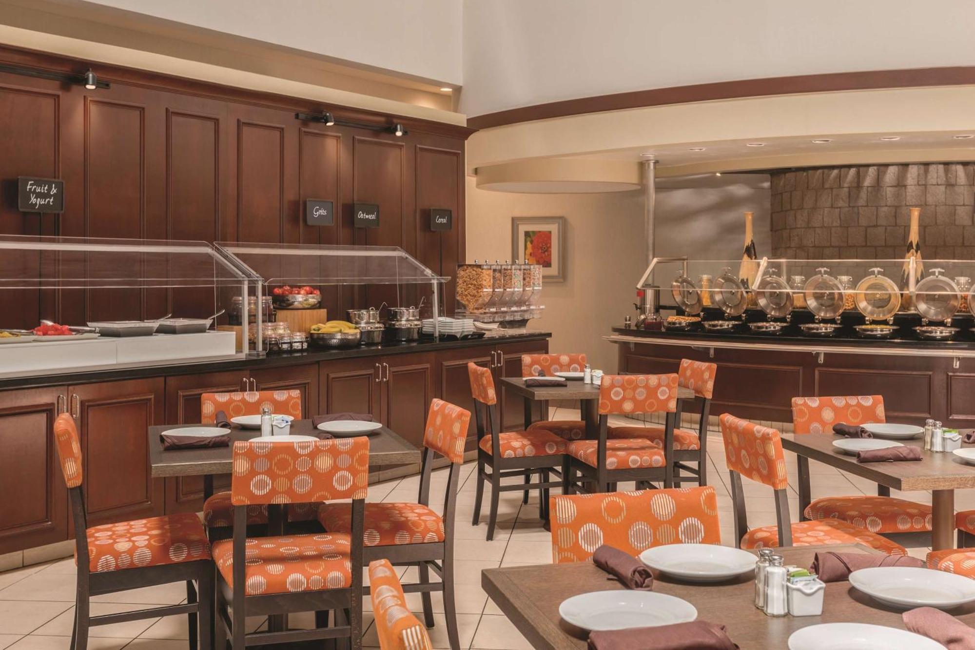 Embassy By Hilton Orlando International Drive Icon Park 3* Williamsburg