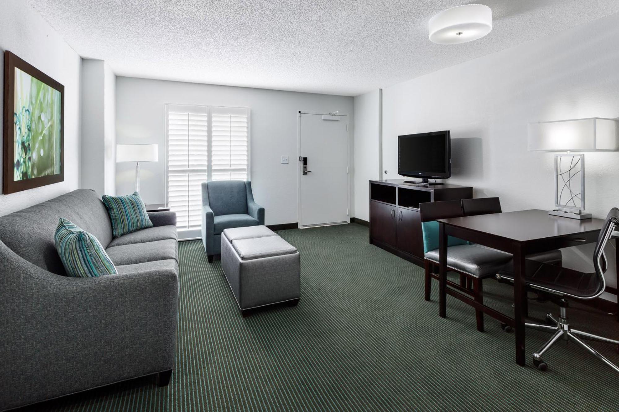 Resort Embassy By Hilton Orlando Buena Vista Lake Buena Vista