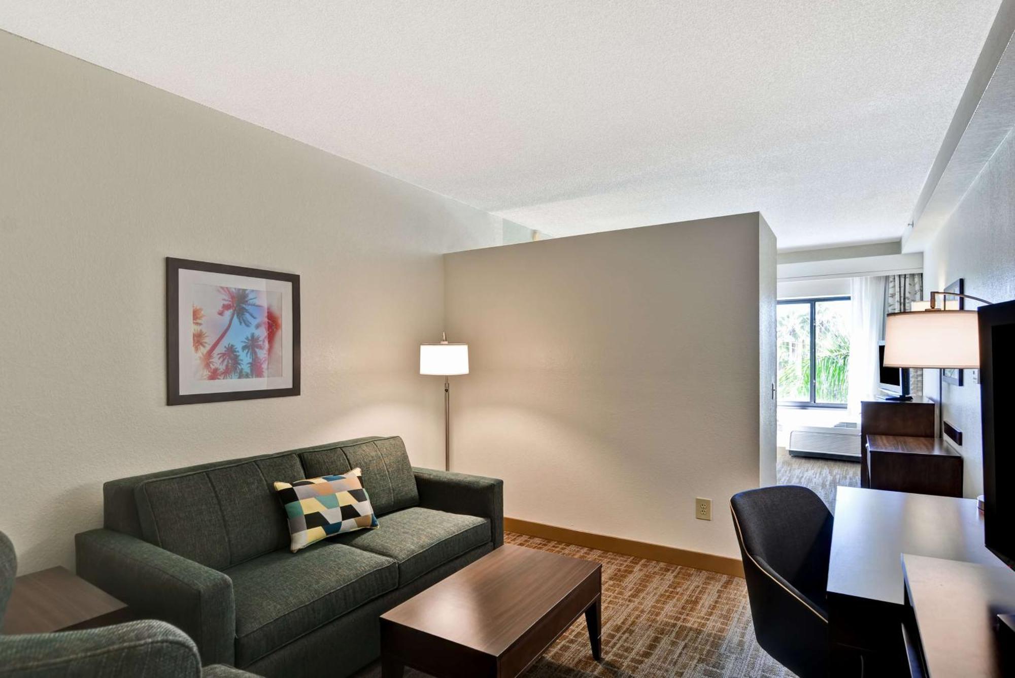 Hotel Hampton & Boynton 3*