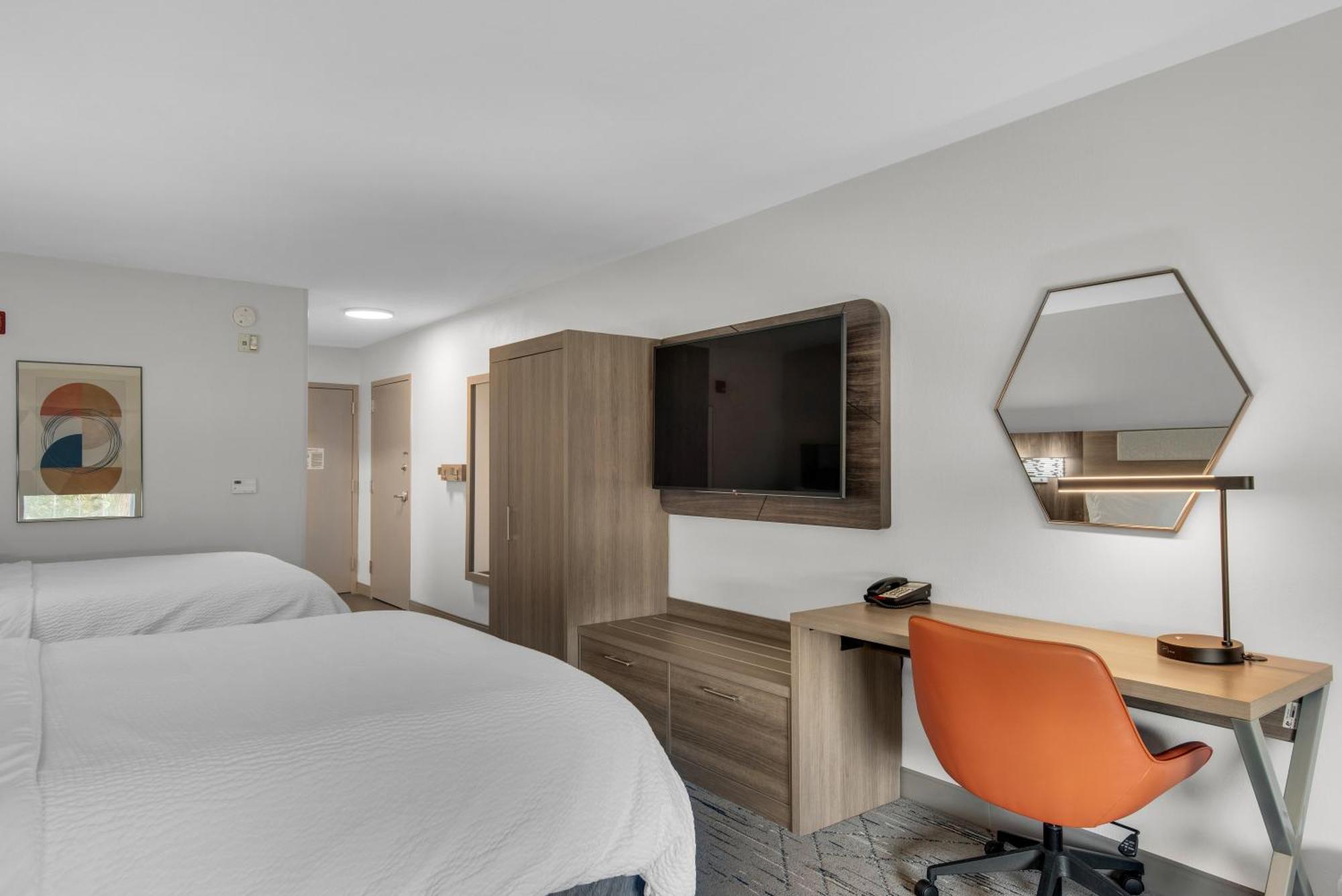 Express E - Commons Mall Area By Ihg