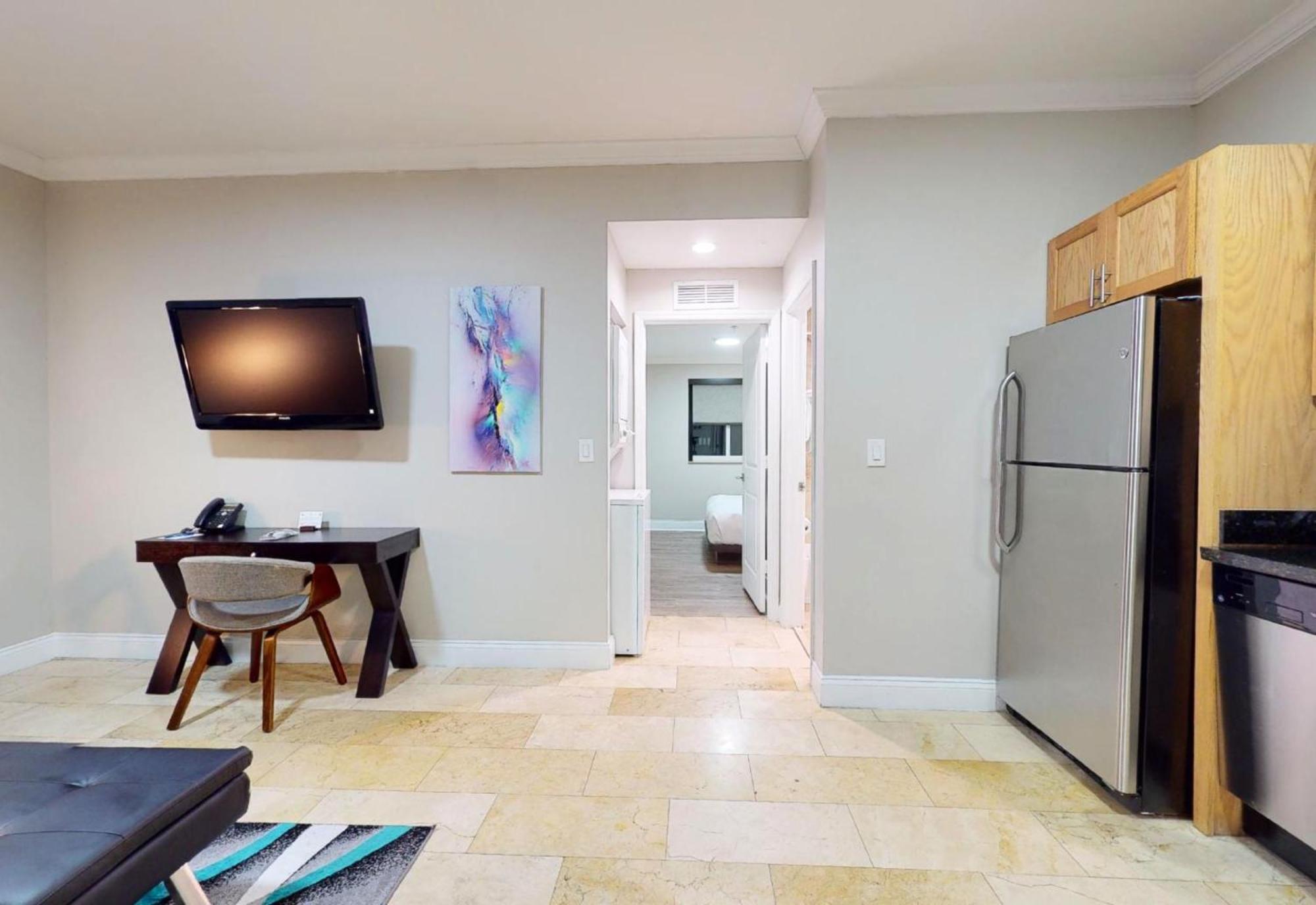 Nuvo - Miami Doral