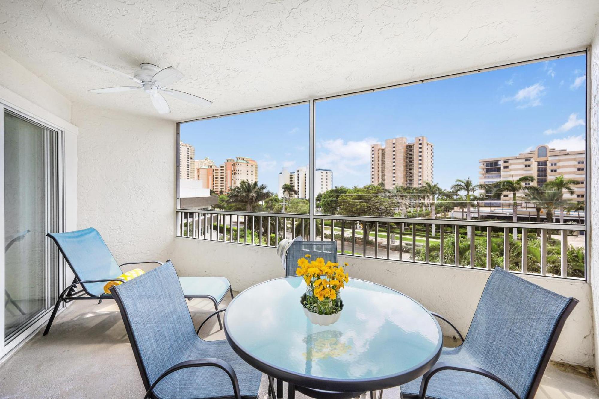 Club 403 Marco Island