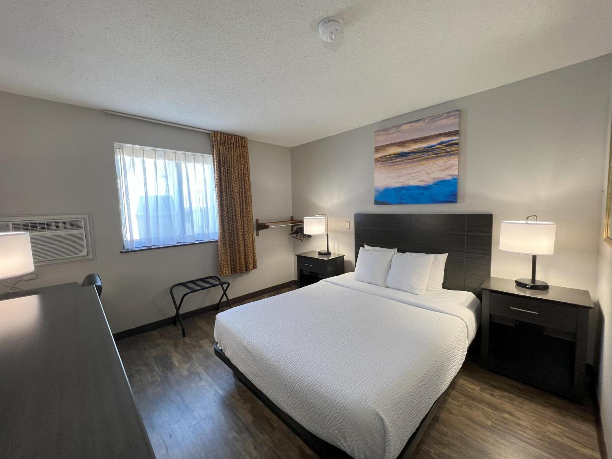 Hotel Days By Wyndham Orange Park/jacksonville 3*