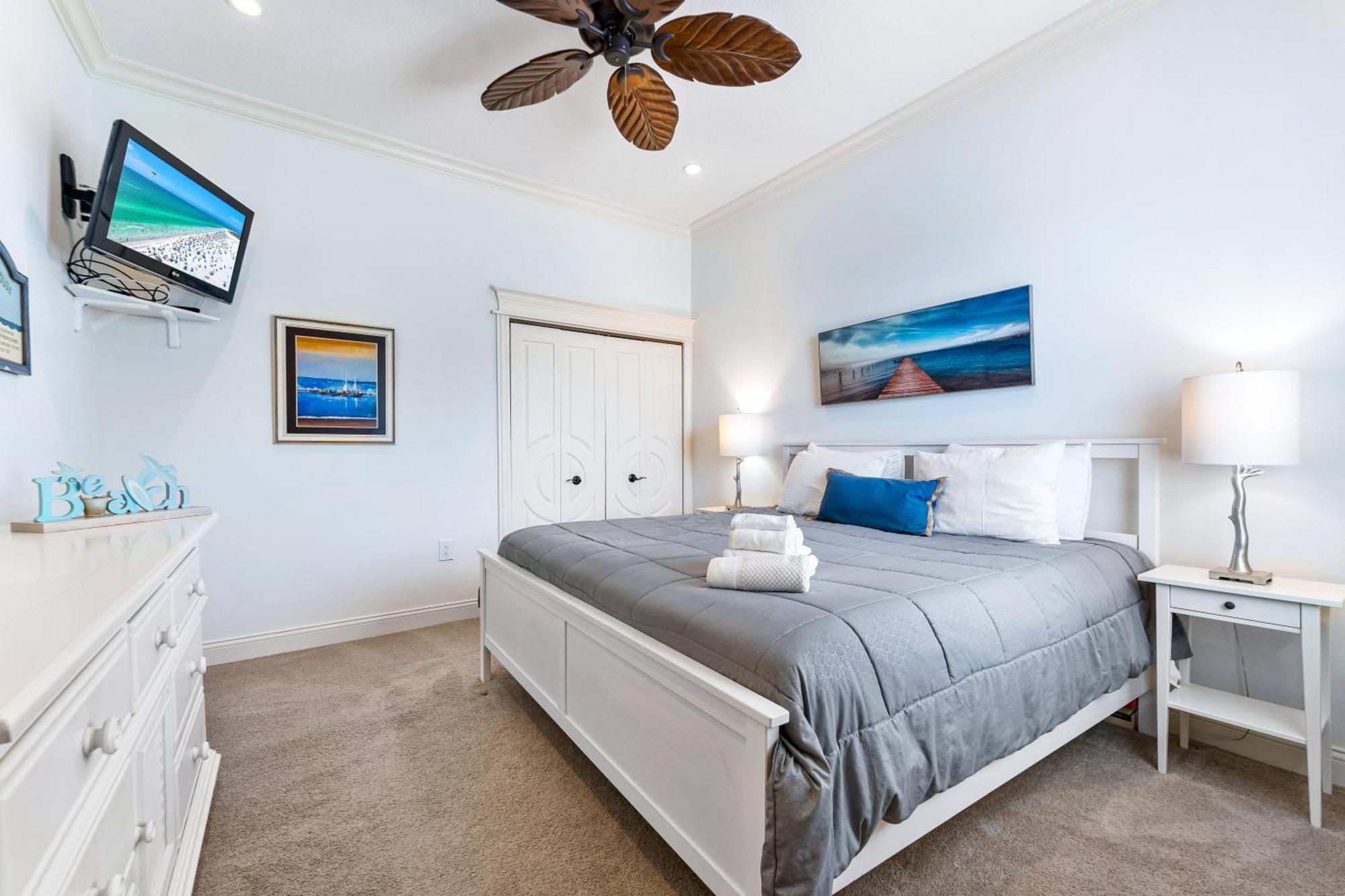 Apartment Beachside Of The Village Siesta Key