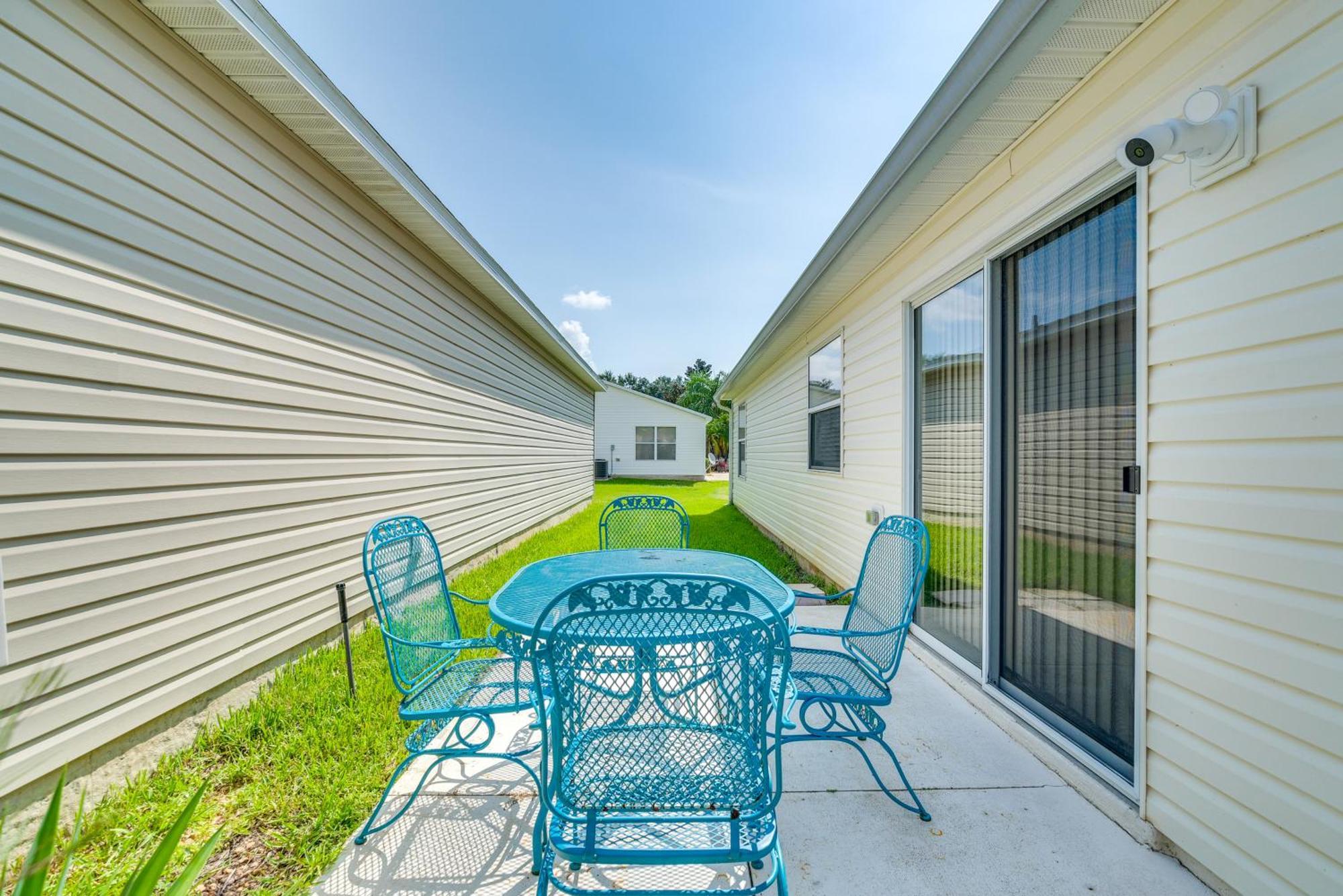 Abode With Community Pools, Golf And Holiday home The Villages