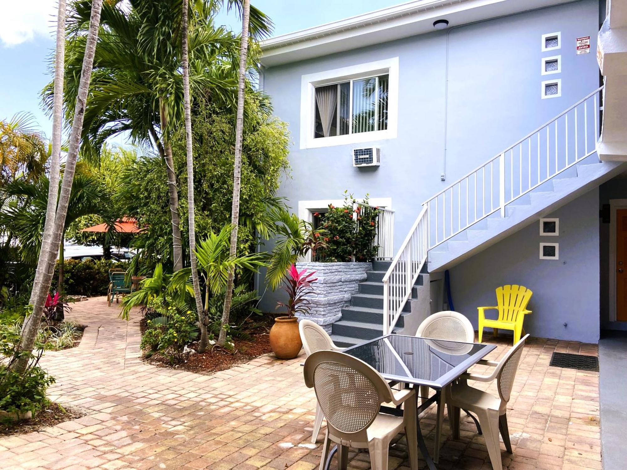 Tide Motel 3*