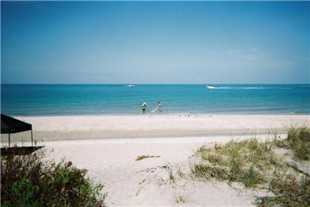 Beach And Yacht Club - Hotel Englewood