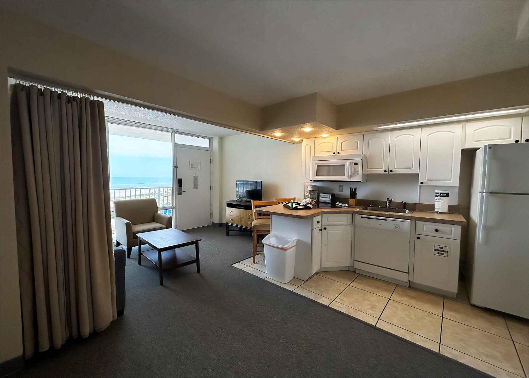 Resort Outrigger Club 3*