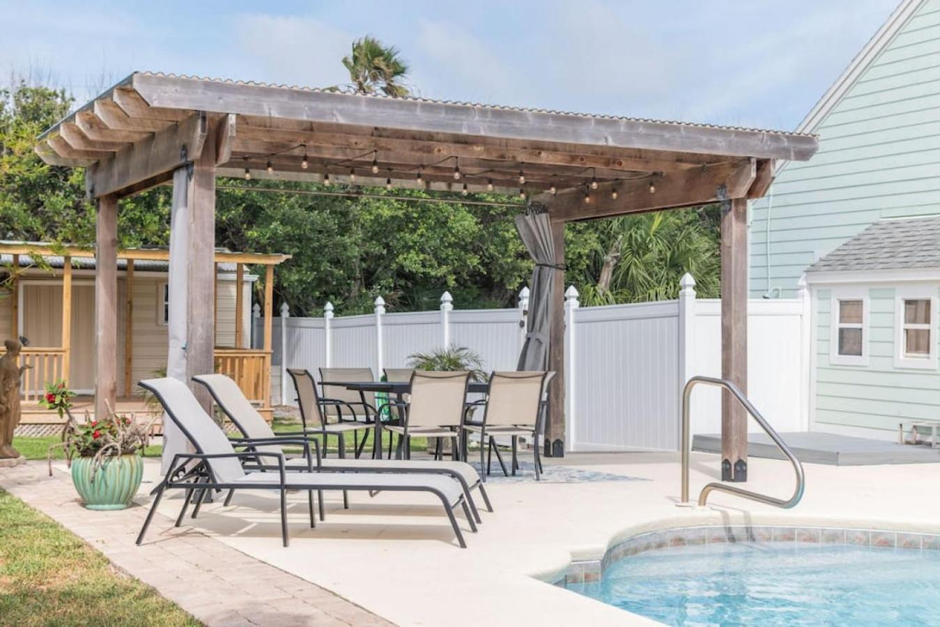 Holiday home 23rd St Salty Pirate St. Augustine