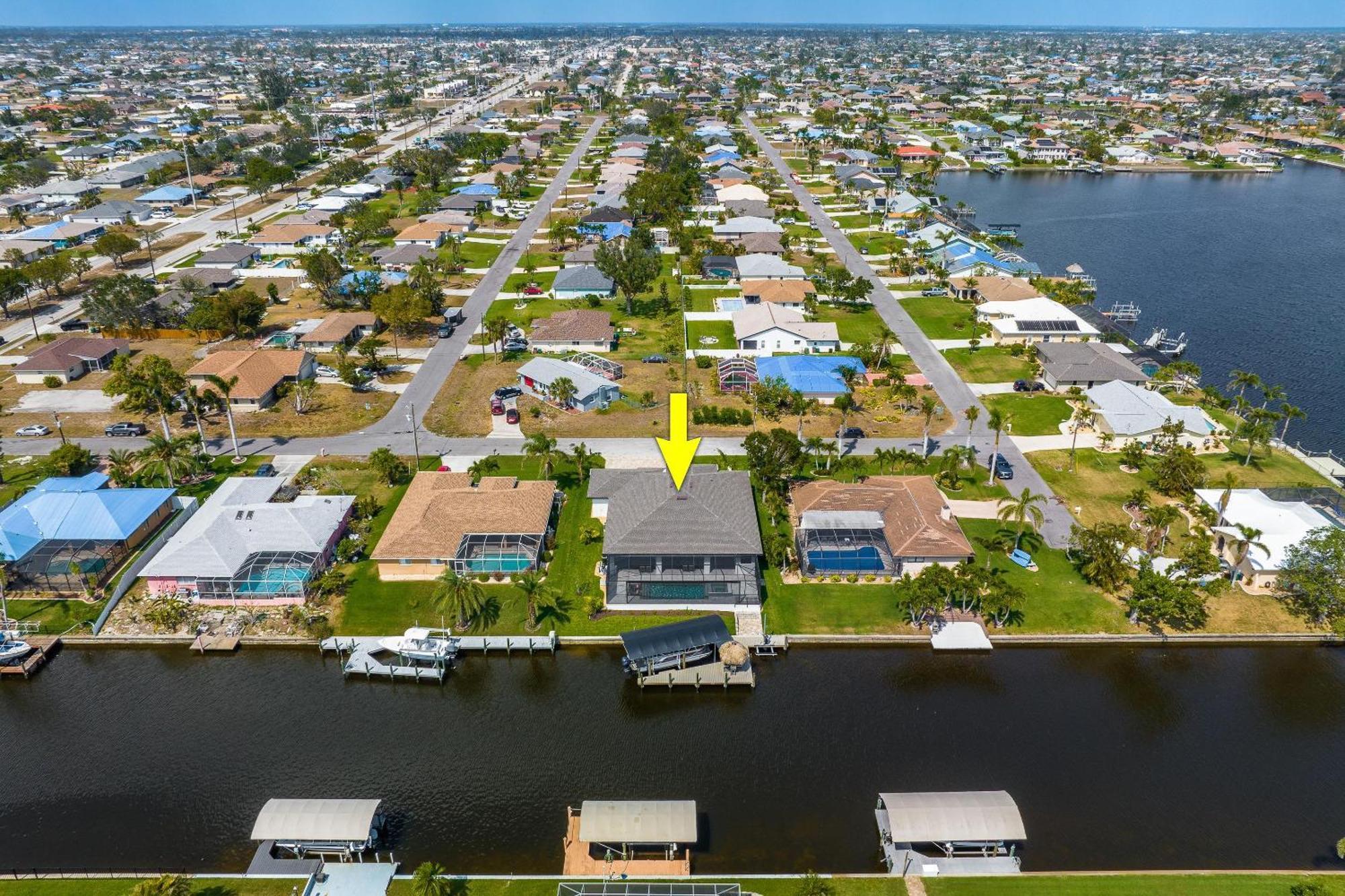 New Home, Pool, Tiki Hut, Sleeps 8 - Cielo Sur