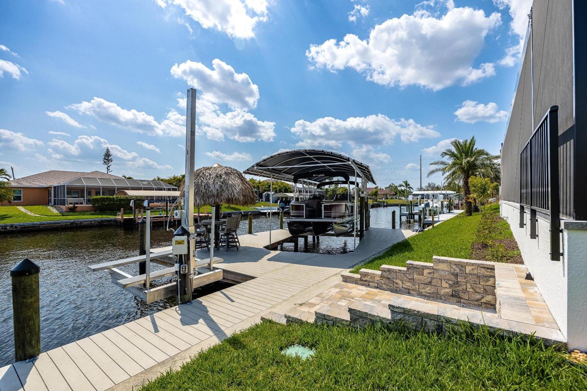 Holiday home New Home, Pool, Tiki Hut, Sleeps 8 - Cielo Sur Cape Coral