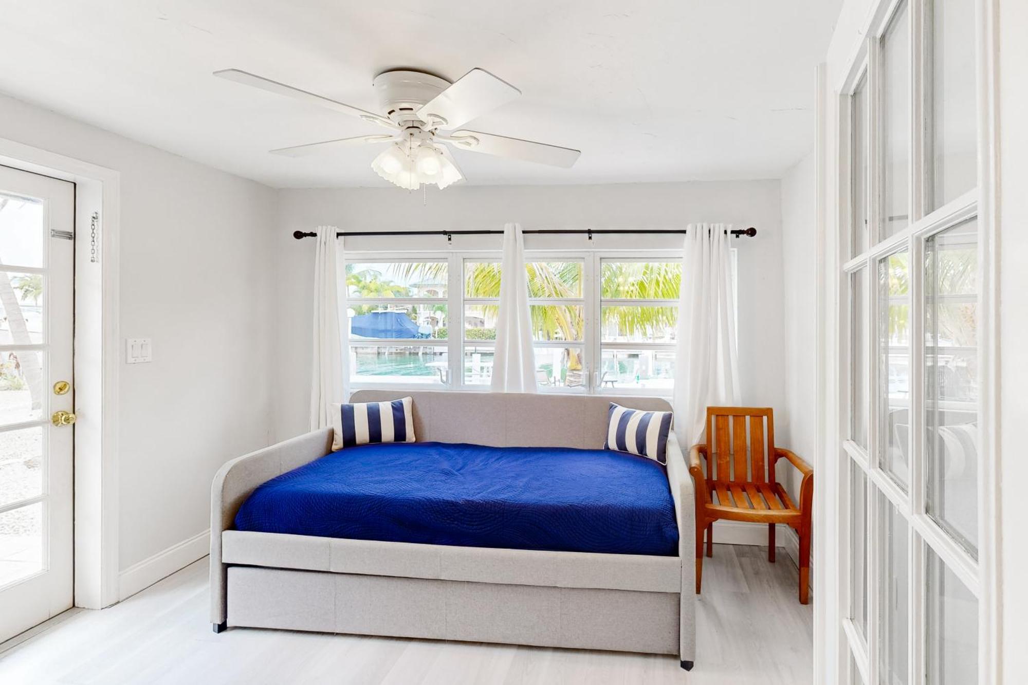 Fisherman's Canal Getaway * Key Colony Beach