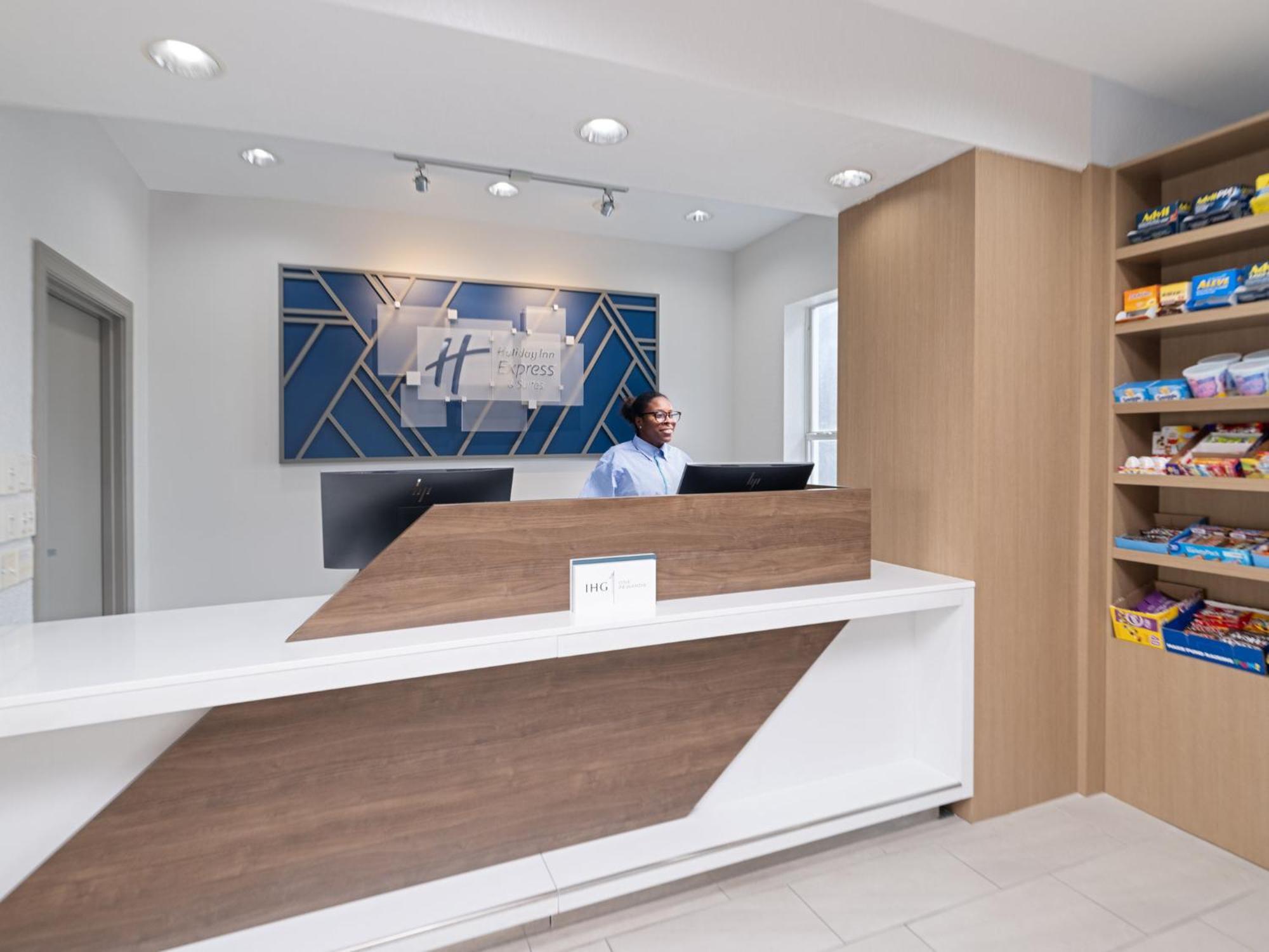 Express & North I-4 By Ihg 3*